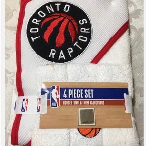 Official NBA Toronto Raptors Basketball Child Gift Set Hooded Towel & Washcloths